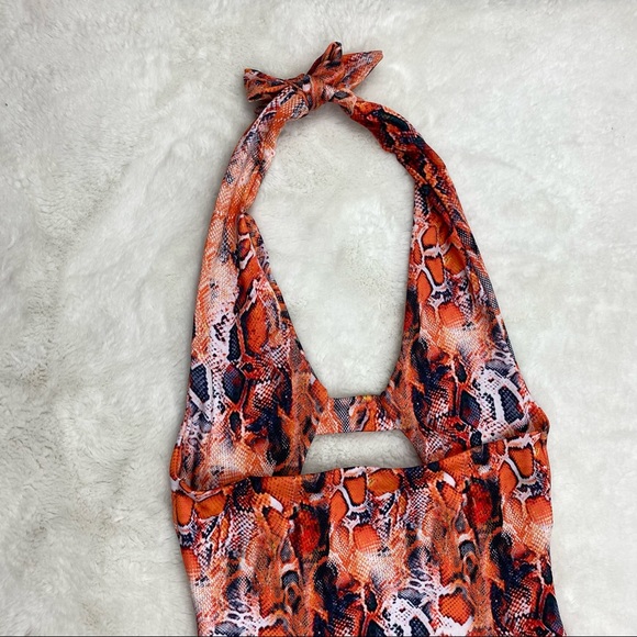 NWOT Pretty Little Thing Snakeskin Print Swimsuit - Picture 7 of 8